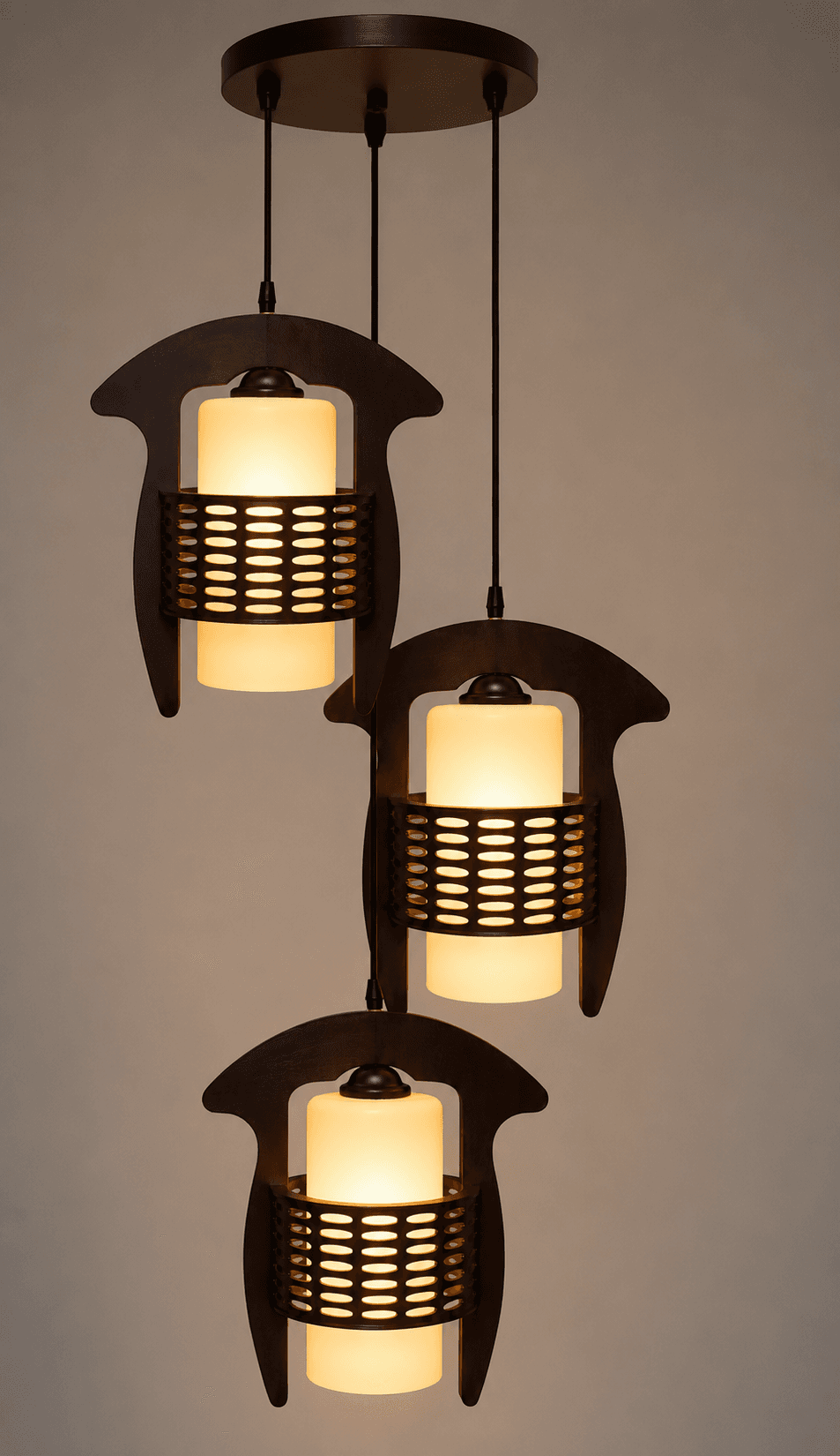 Lámpara Colgante Cónica de Madera 3 Luces